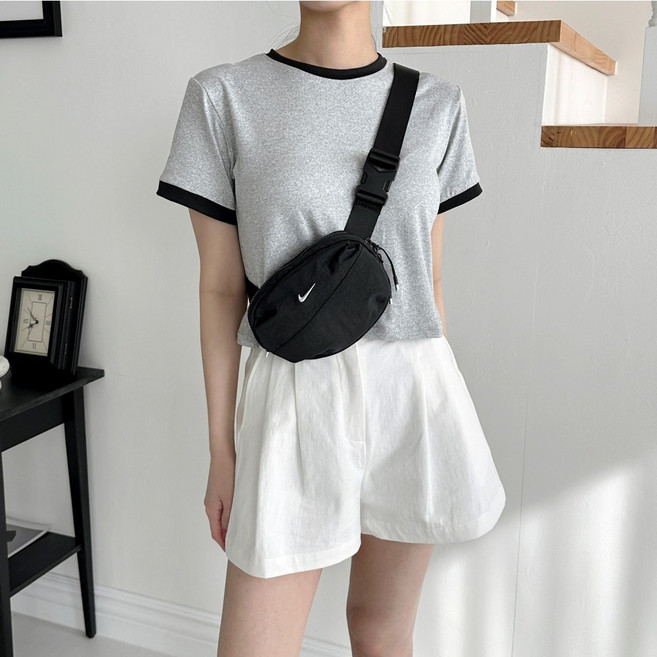 국내매장정품 나이키 NIKE 크로스백 슬링백 2L 남성 여성 학생 힙색 운동 러닝 가방 블랙 HIGHMAX 증정품