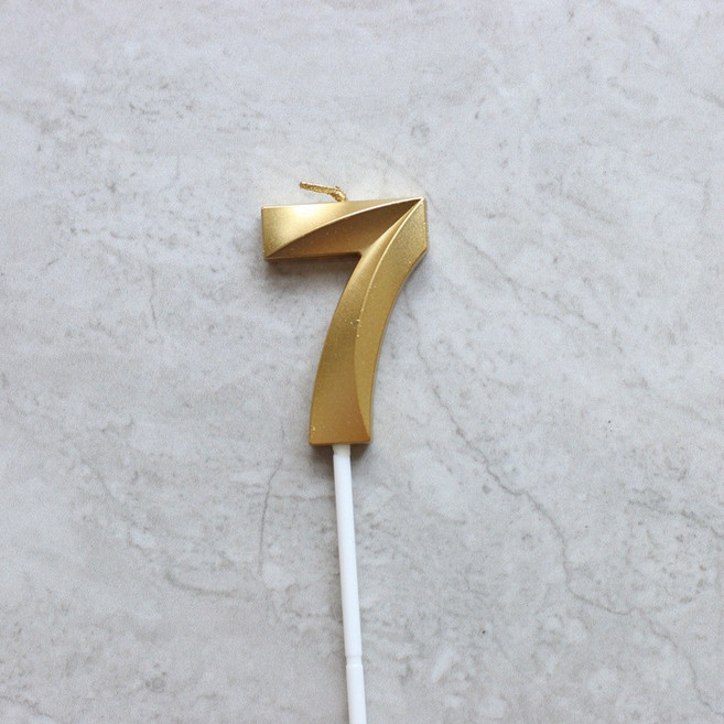 빅사이즈 생일초 케이크픽 특이한 메탈릭 골드 숫자초, 7, 1개, 15g