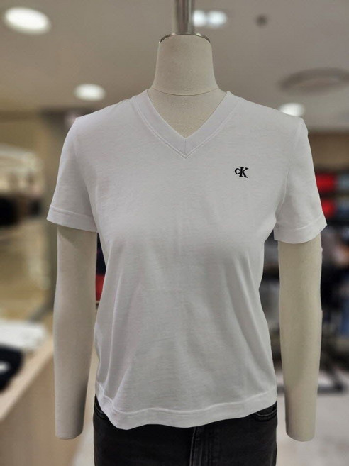 [백화점 정품] 캘빈클라인 진 여성 모노그램 로고 브이넥 반팔 티셔츠(47A222G-YAA)