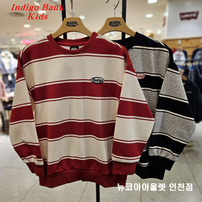 인디고뱅크키즈 [2026 봄 신상] @@봄철 신학기 필수템@@넉넉하고 여유로운 오버핏@@ 아동 주니어 공용 오버핏 선염 스트라이프 맨투맨 IKMA26101