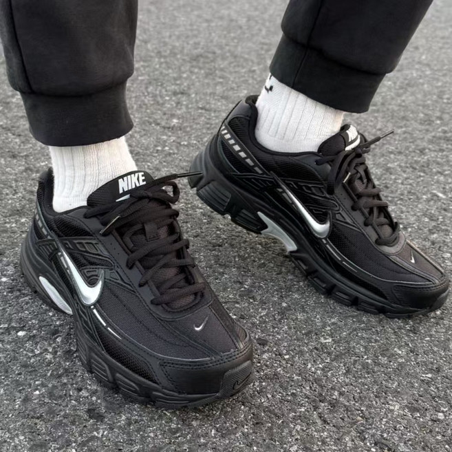 나이키 남성 이니시에이터 블랙 운동화 IB4594-001