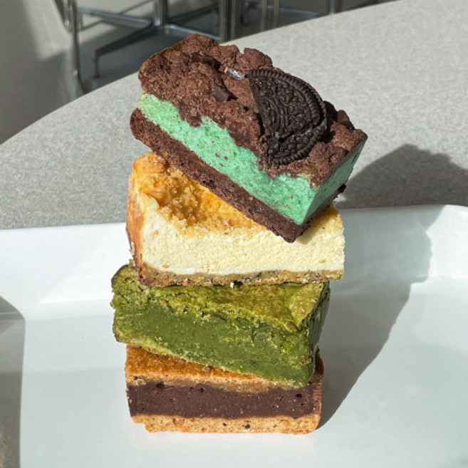 [오트쿠케] 쿠키케이크 쿠케(cooke) 5종 쿠키사이 가득한 케이크 필링(르뱅쿠키 두꺼운쿠키), 1개, 120g, 5. 민트 초코 쿠케