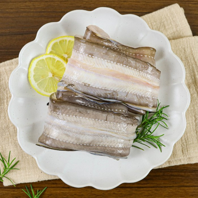 자연산 바다장어 1kg 국내산 통영 손질 아나고 붕장어, 1개, 1. 바다장어 1kg 소 (8미)