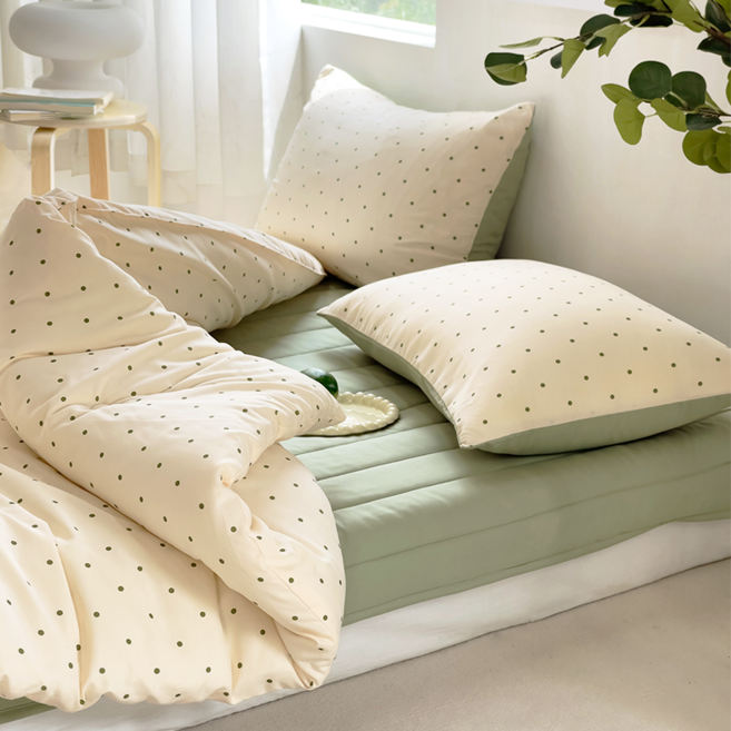 KURUA 부드러운 사계절 배색 도트 브라운 차렵이불 세트