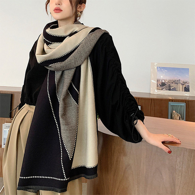 샤이니 무드 배색 스카프 머플러