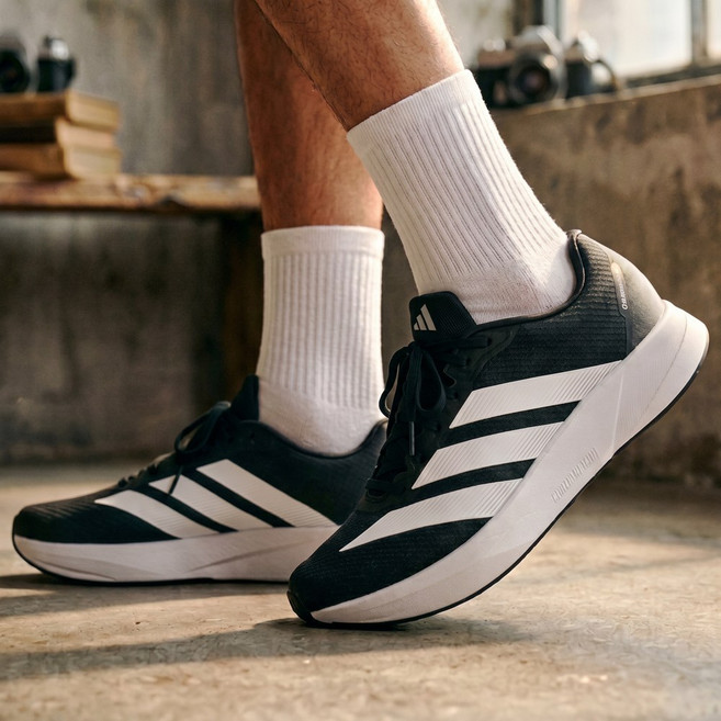 아디다스 런닝화 헬스 러닝 트레이닝 남녀공용 운동화 러닝화 (PO짐쌕 지급)