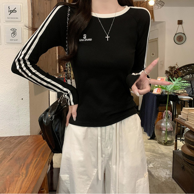 바비썬 138 캐쥬얼 여성 세미크롭 슬림핏 긴팔티