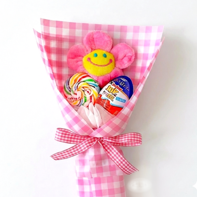 래프유 킨더조이 사탕 인형 꽃다발 1p, 핑크