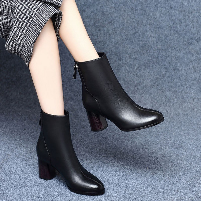 FINE ART 여성 스퀘어미들힐 통굽 지퍼 5cm 앵클부츠