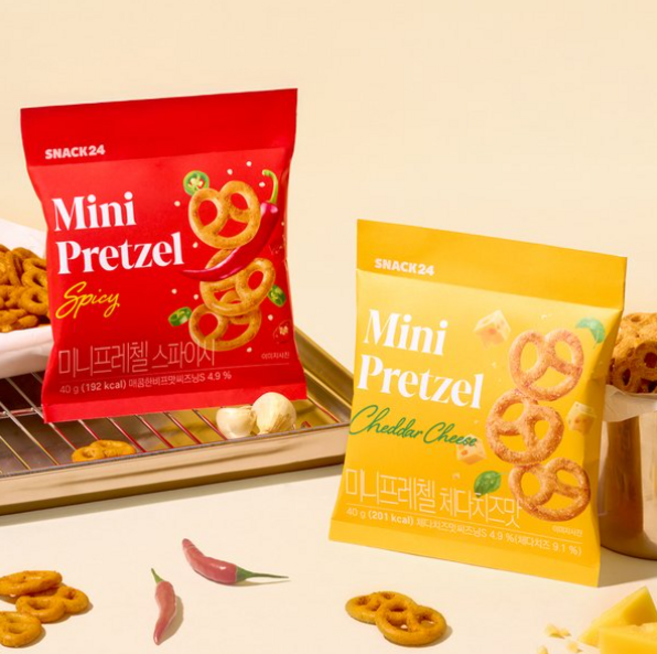 스낵24 미니프레첼 40g 24개입 1박스 (스파이시맛 체다치즈맛), 24개