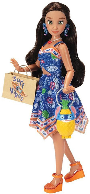 [4] Disney ILY 4ever 스티치에서 영감을 받은 패션 인형 높이 29.2cm(11.5인치) 13개의 관절 멀티 의상 옷장 세트 및 반짝이는 미키 링이 있습니다