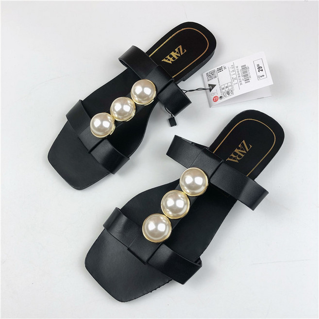 여름 여성화 블랙스퀘어 진주패치 소가죽 플랫슈즈 패션 아웃도어 샌들