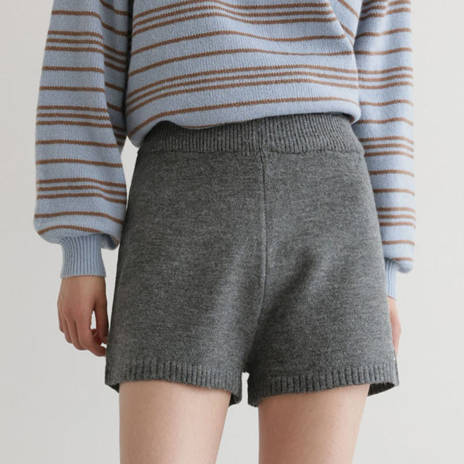 빼빼 여성용 밴딩 니트 하프 팬츠