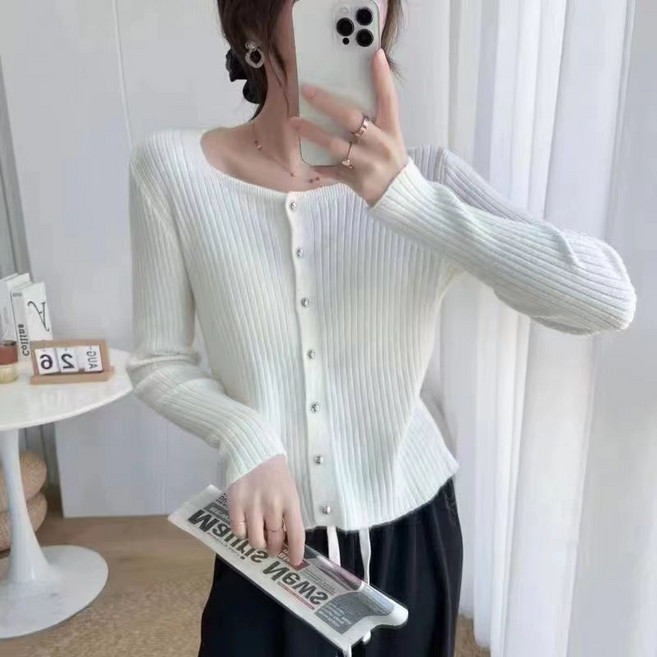 체인지쉬(change she) 여성 스퀘어넥 시크 라인 골지 니트 가디건