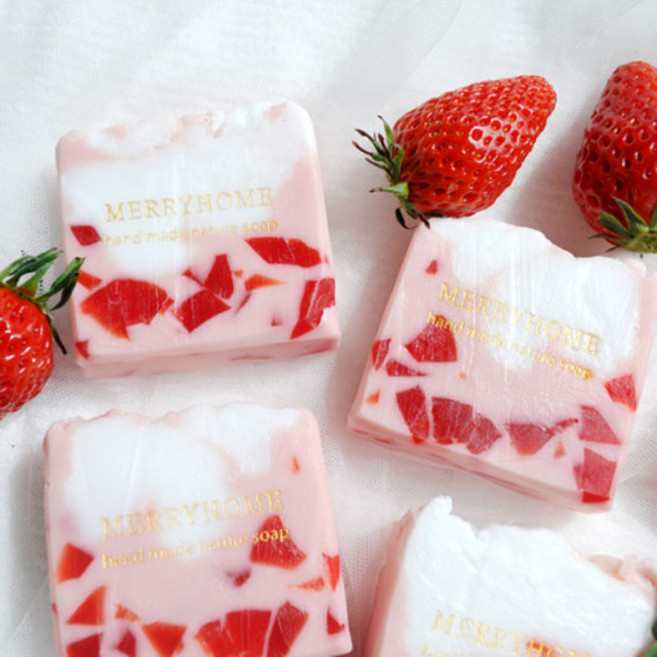 메리홈 메리딸기 세안비누 천연비누 수제 딸기 항산화 비타민C 보습비누 좁쌀여드름 선물추천, 110g, 1개입