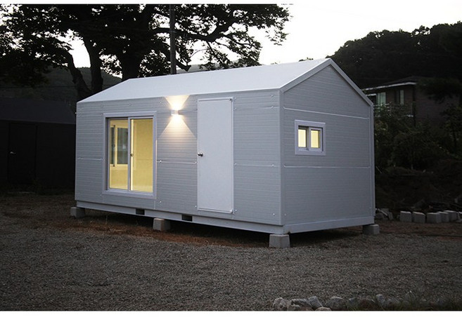 [세컨드하우스] 컨테이너 6평 농막 이동식주택 소형 작업실 사무실 전원주택 MODEL-O 화이트/진브라운