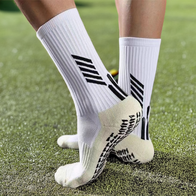 디어데일리 부상방지 논슬립 성인용 축구양말 (245~280mm), 3개