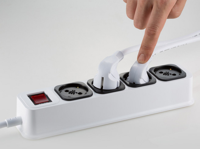 국산 원클릭 멀티탭 멀티콘센트 4구 1.2m, 화이트, 1개