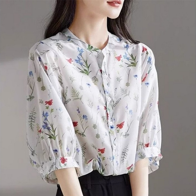 휠렉스 여성 라운드넥 패션 꽃무늬 반팔 셔츠 YA13