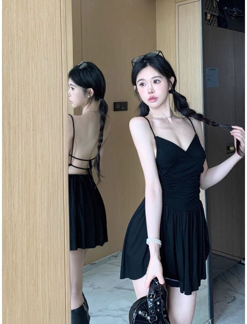 夏季修身顯瘦吊帶連衣裙女性感露背繫帶無袖短裙