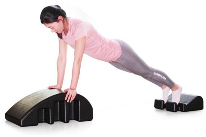 아르바니 가브리엘 울프 스파인코렉터 1color 홈트 필라테스 아크바렐 소도구 허리 가정용, 1개