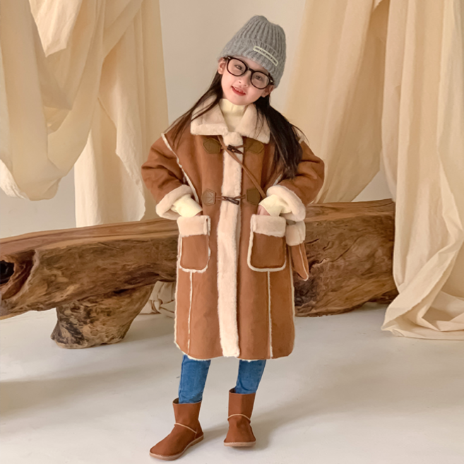 주디앤홀리 떡볶이 무스탕 코트(남녀공용) 따뜻한 아동 떡뽂기 더플코트 어린이 겨울 아우터 퍼안감 코트 데일리룩 등원룩 아동복 아이옷 어린이 키즈 겨울코트