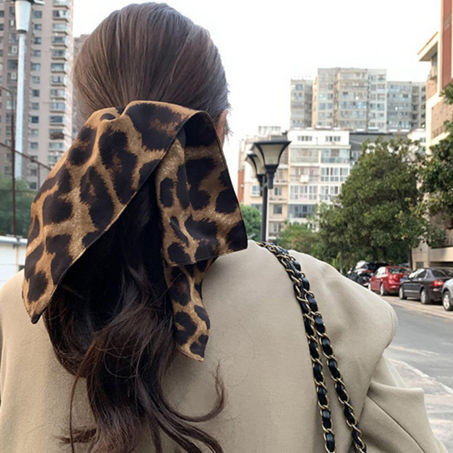 엘로웬 사각 특대형 스크런치밴드 테토녀 감성 레오파드 헤어곱창 머리끈