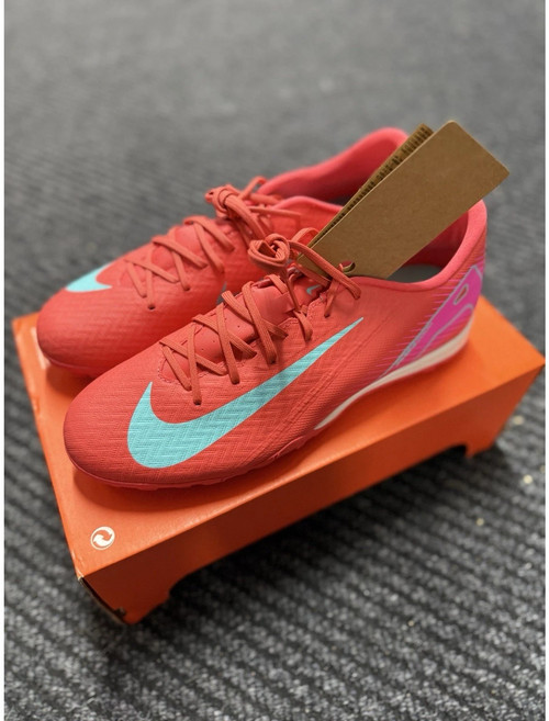 나이키 남성 풋살화 인조잔디용 축구화 터프화 맨땅용 족구화 축구신발 잔뽕화 싸커슈즈