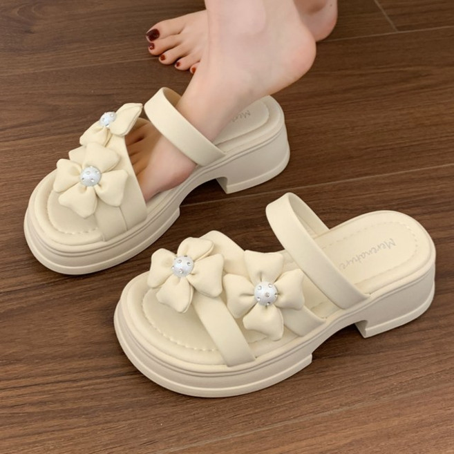 [오늘출발] 메르나뛰 러블리 엠보 쿠션 꽃 보석 포인트 여름 여성 통굽 슬리퍼 ME300