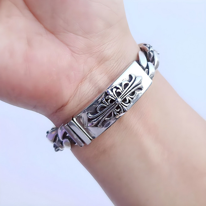 노이드비 남성용 플로랄 대거 써지컬팔찌