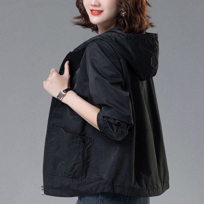중년 여성 잠바 캐주얼 봄 가을 숏 코트 패션 루즈핏 여자 후드 점퍼 빅사이즈 바람막이 YJW