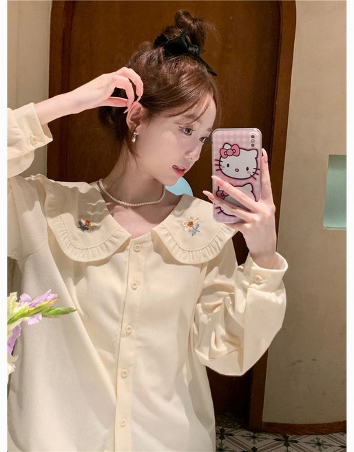 法式設計感小眾甜美娃娃領繡花襯衫女長袖寬鬆上衣