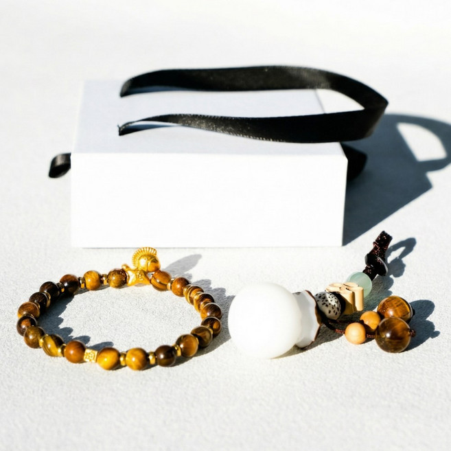 앤아일즈 천연 원석 호안석 말 팔찌 + 복주머니 키링 세트 + 선물상자