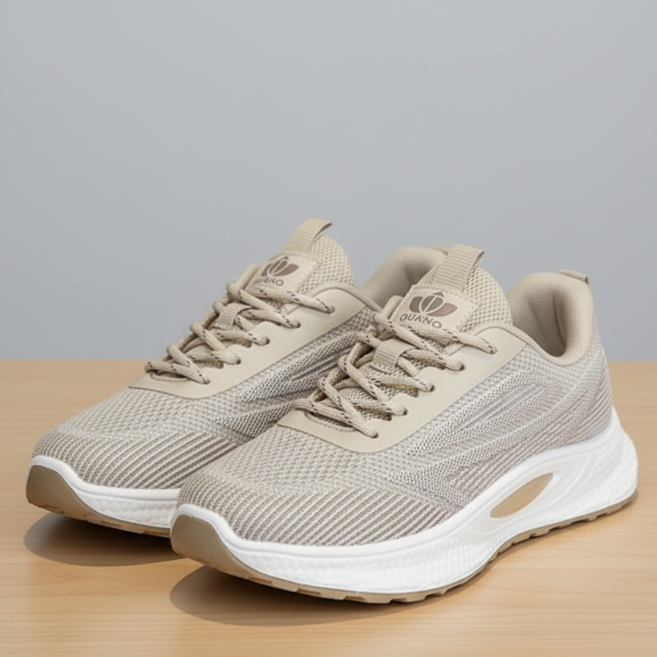 에쉬울프 여자 초경량 통풍 스니커즈 조깅 헬스신발 런닝화 트레킹화 탁구화 테니스화 배드민턴화