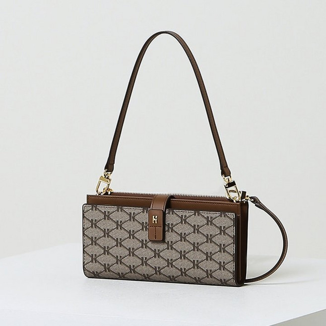 [백화점정품] 헤지스 브라운 로고장식 가죽 여성용 우아한 고급스러운 선물용 장지갑