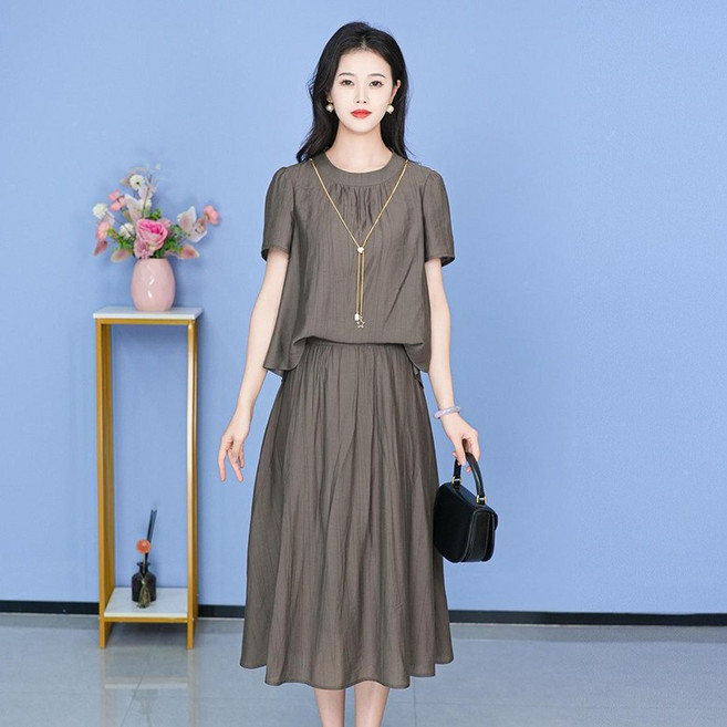 ORZQU 여름 중년 여성 캐주얼 루즈핏 라운드넥 반팔 블라우스 플레어 스커트 투피스