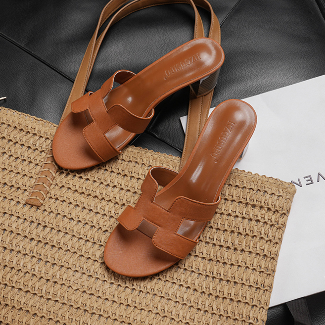 아이위크 봄 여름 발편한 H라인 오픈토 뮬 슬리퍼 미들힐 데일리 샌들