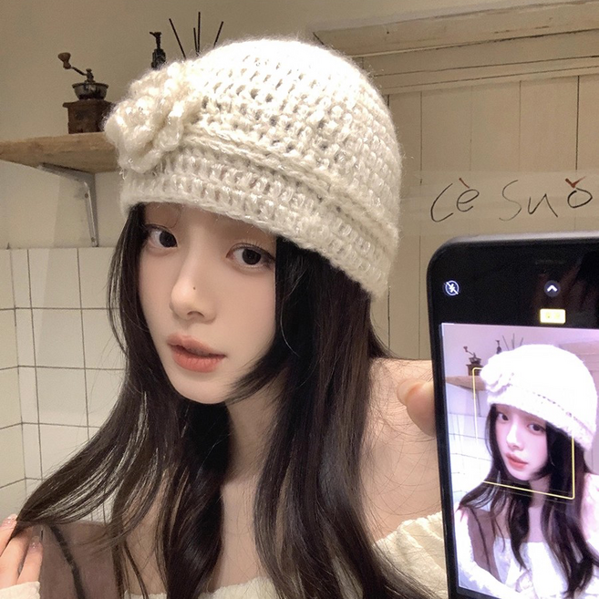 gradle 손뜨개 니트 비니모자 여성 가을모자 꽃 포인트 반짝이 니트 숏 비니