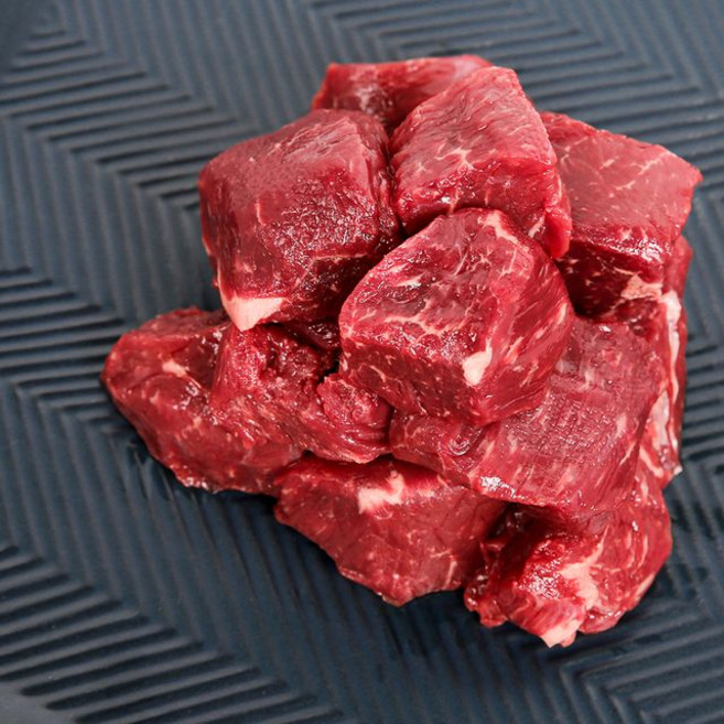 1등급 한우 큐브 깍뚝 한입 스테이크, 2개, 200g