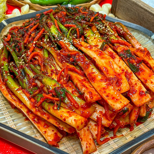 농가살리기 주미겸 특제 비법 양념 두릅김치, 1개, 500g