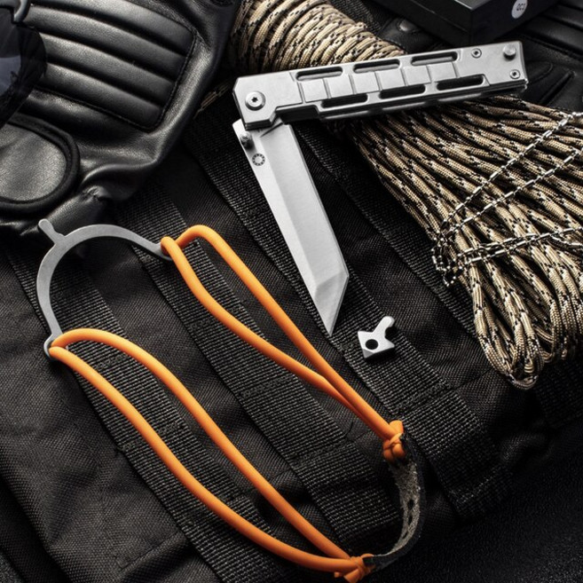 연습용 발리송 다기능 포켓 나이프 투석기 사냥 EDC 도구 전술 전투 폴드 블레이드 스틸 슬링샷 야외 서바, 01 WHITE, 1개