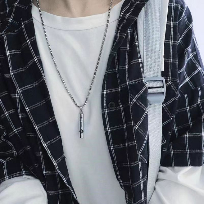 본라이프 올스테인리스 호신용 호루라기 목걸이 휘슬 펜던트 써지컬 패션 휘파람 목걸이 호각, 실버, 1개