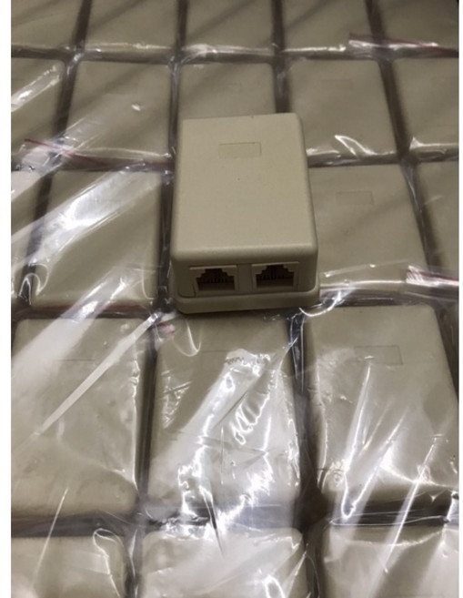 6P2C電話接線盒 雙孔接線座 附泡棉膠, 1個