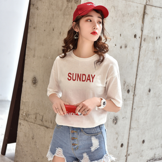 베씨 여성 SUNDAY 라운드 반팔티셔츠