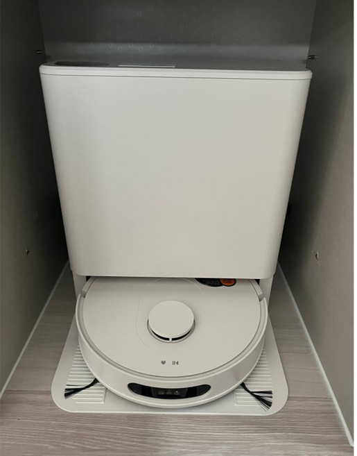 LG전자 코드제로 로보킹 AI 올인원 청소기 자동 급배수 B95AWDTH + 올인원타워 + 자동급배수키트 + 엉킴방지브러시 방문설치, 카밍 베이지