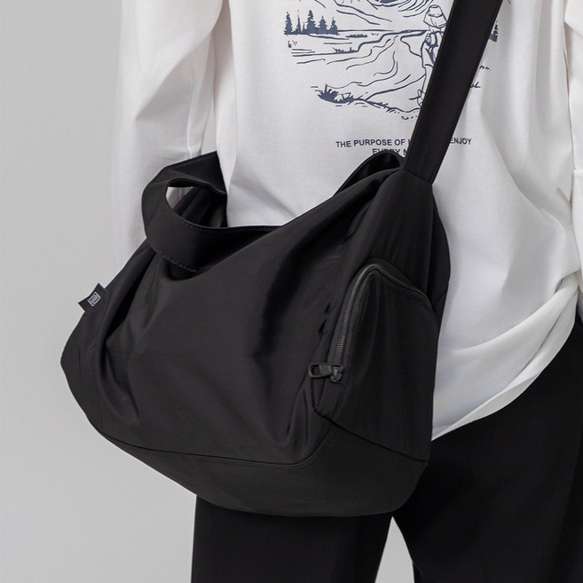 베로 메신저백 크로스백