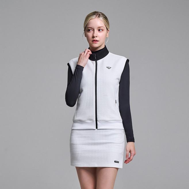 다운블로우 여성 스포츠 골프웨어 자가드 풀집업 베스트 DB 2509
