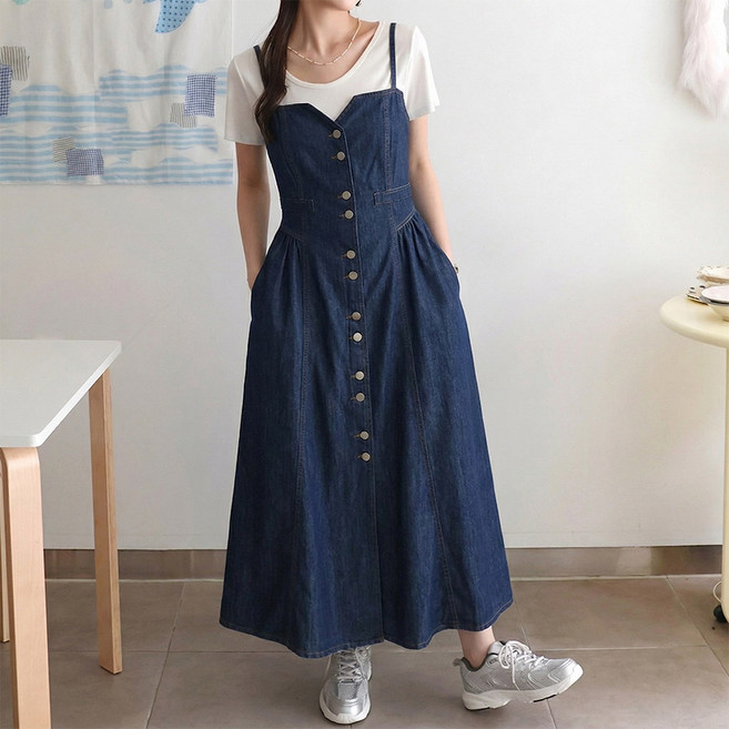 데일리앤 말리 스모크 밴딩 뷔스티에 나시 청 데님 롱 원피스 봄 여름 레이어드 휴양지룩