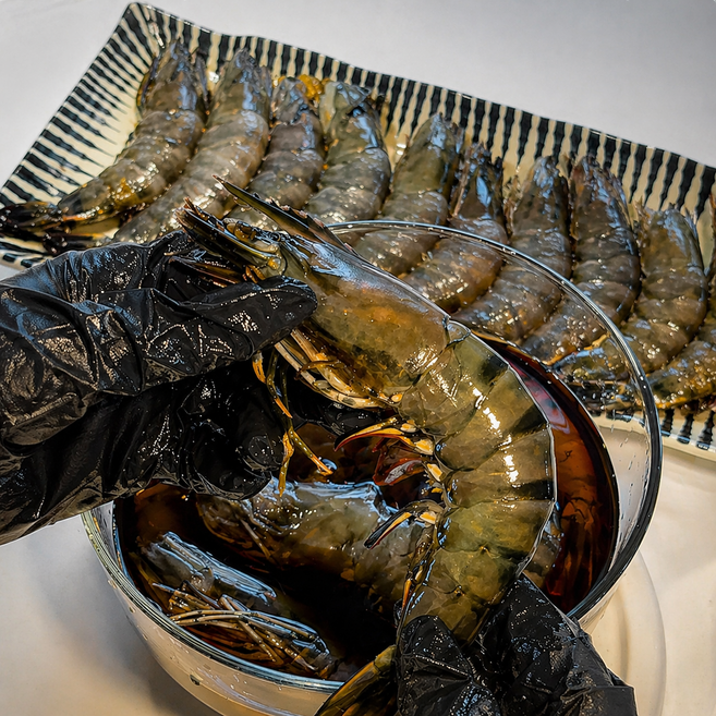 여수엄마 블랙타이거새우장 8미, 1개, 1.5kg