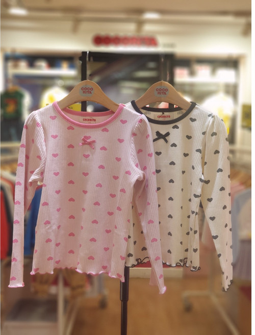 코코리따 24년 가을신상품 하트 골지 티셔츠 CELA248G2 동수원